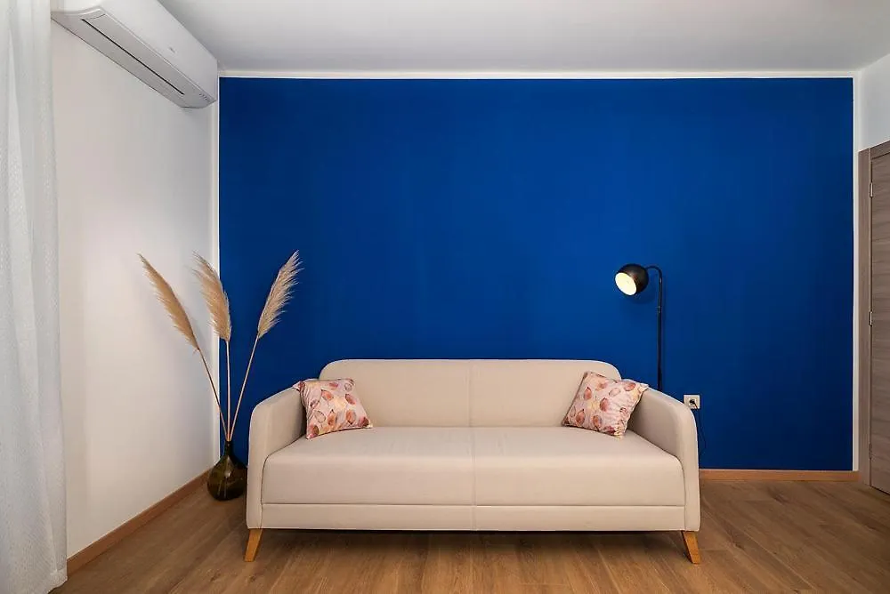 Apartment Luna Pula 0*,  Croatia