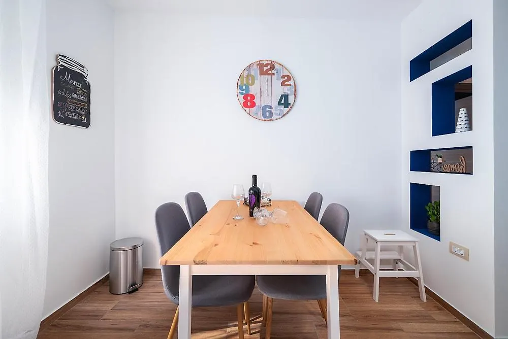 Apartment Luna Pula